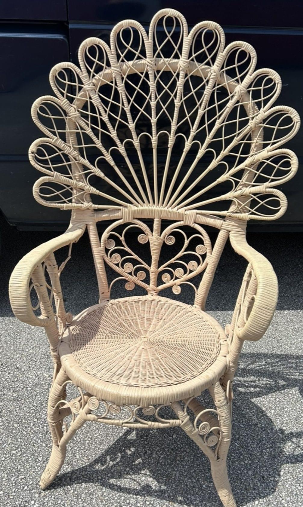 Vicker Peacock Chair